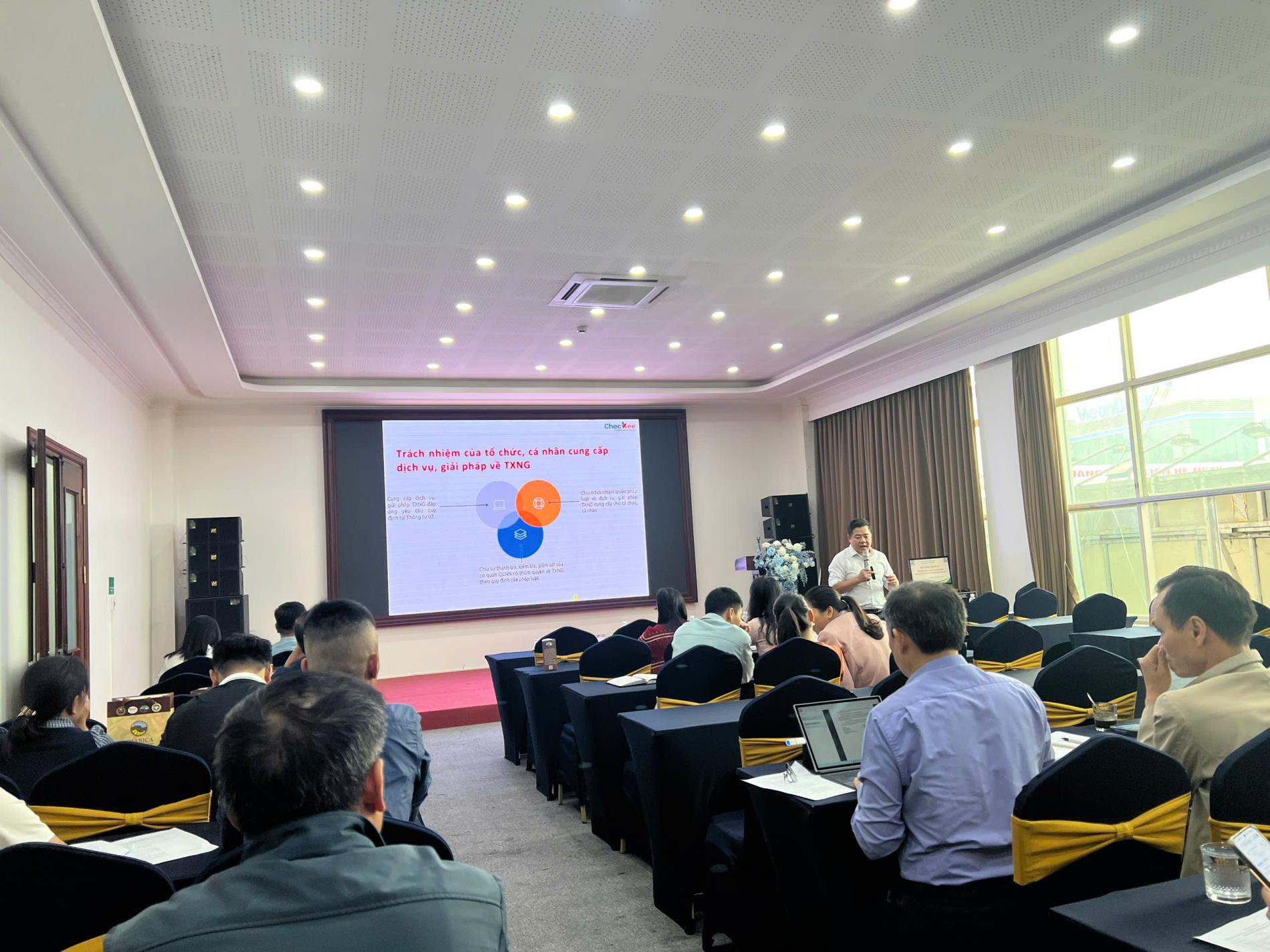 Sở khoa học và Công nghệ tỉnh Điện Biên tổ chức Hội nghị tập huấn: “Hộ chiếu số và Nhãn điện tử cho sản phẩm, hàng hóa trên địa bàn tỉnh Điện Biên năm 2026